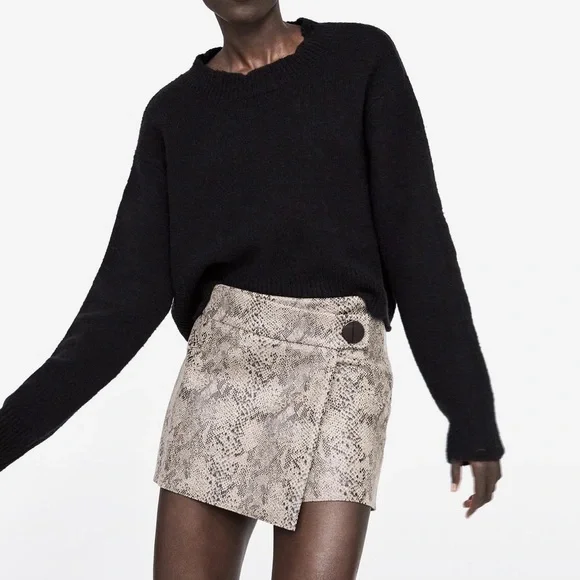 ZARA || snake print skort - Picture 5 of 5
